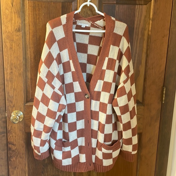 American Eagle Outfitters Sweaters - AE CHECKERED CARDIGAN